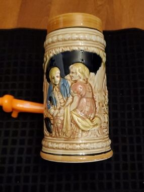 A Happy Heart Heals All Pain Japan Beer Stein